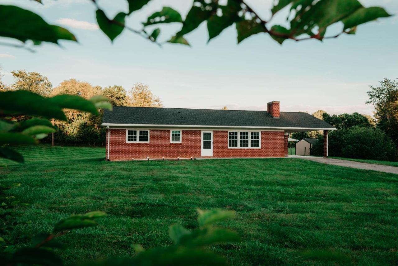Mount Tabor Ranch Near Vt - King Bed/Fast Wi-Fi Blacksburg Exterior foto