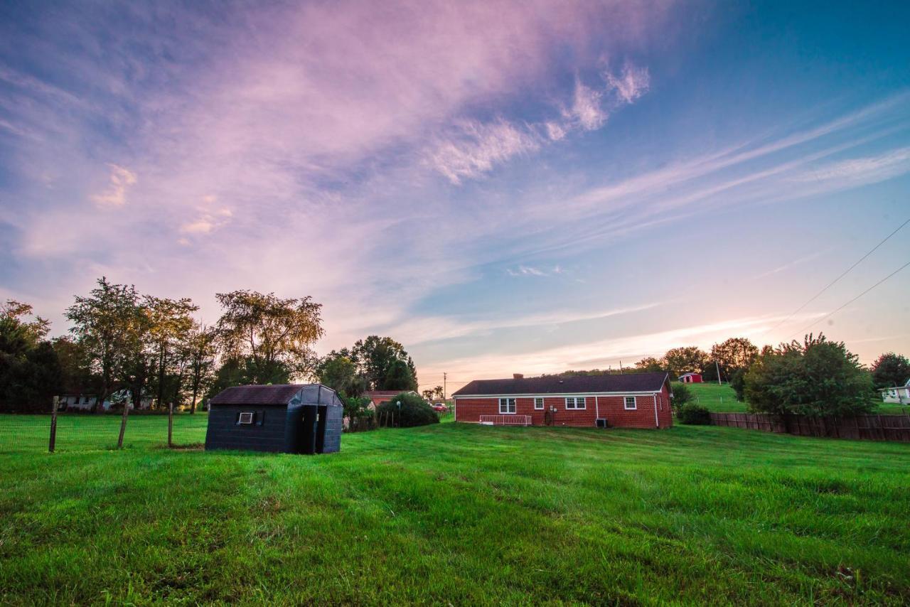 Mount Tabor Ranch Near Vt - King Bed/Fast Wi-Fi Blacksburg Exterior foto